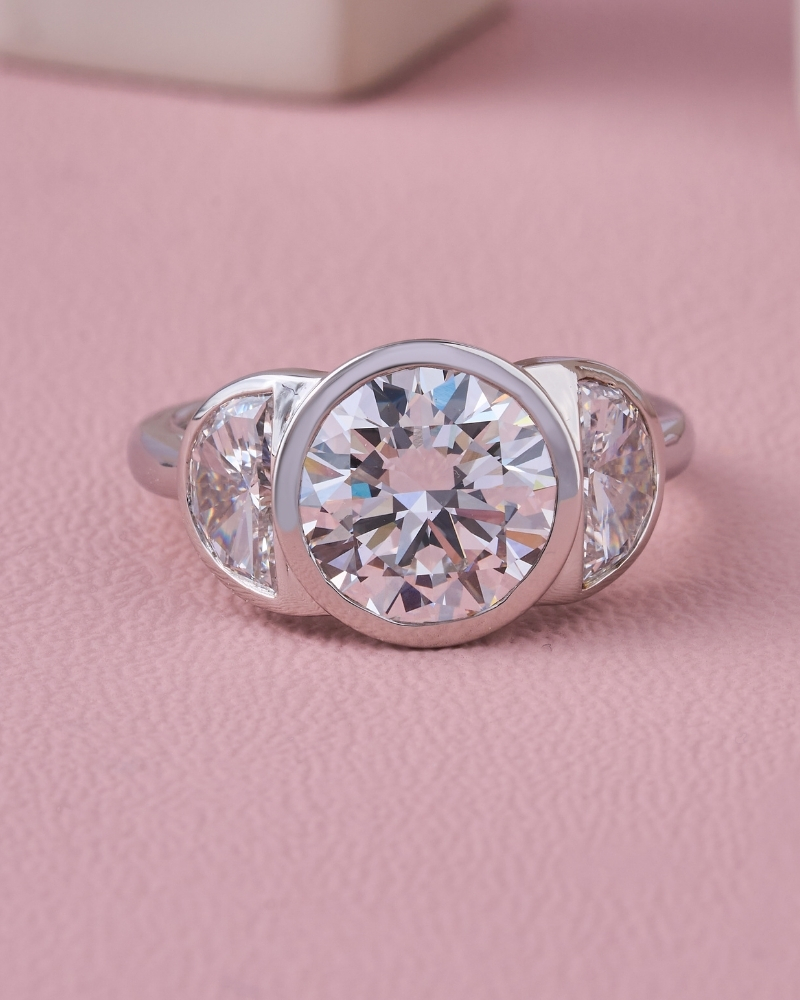 3 STONE RING